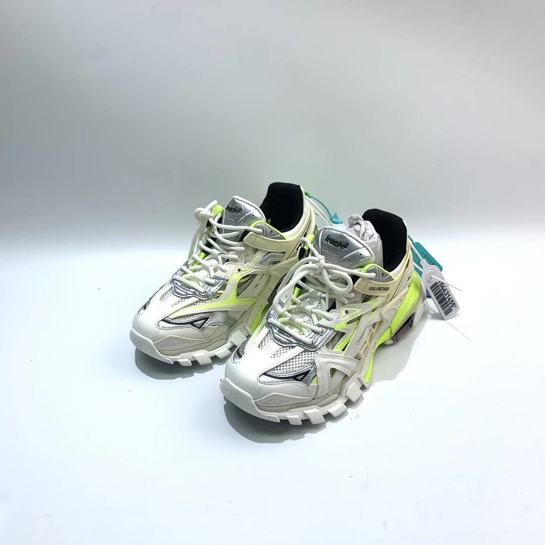 未使用 Balenciaga/巴黎世家 40码 白绿色Track2.0老爹鞋bl0515