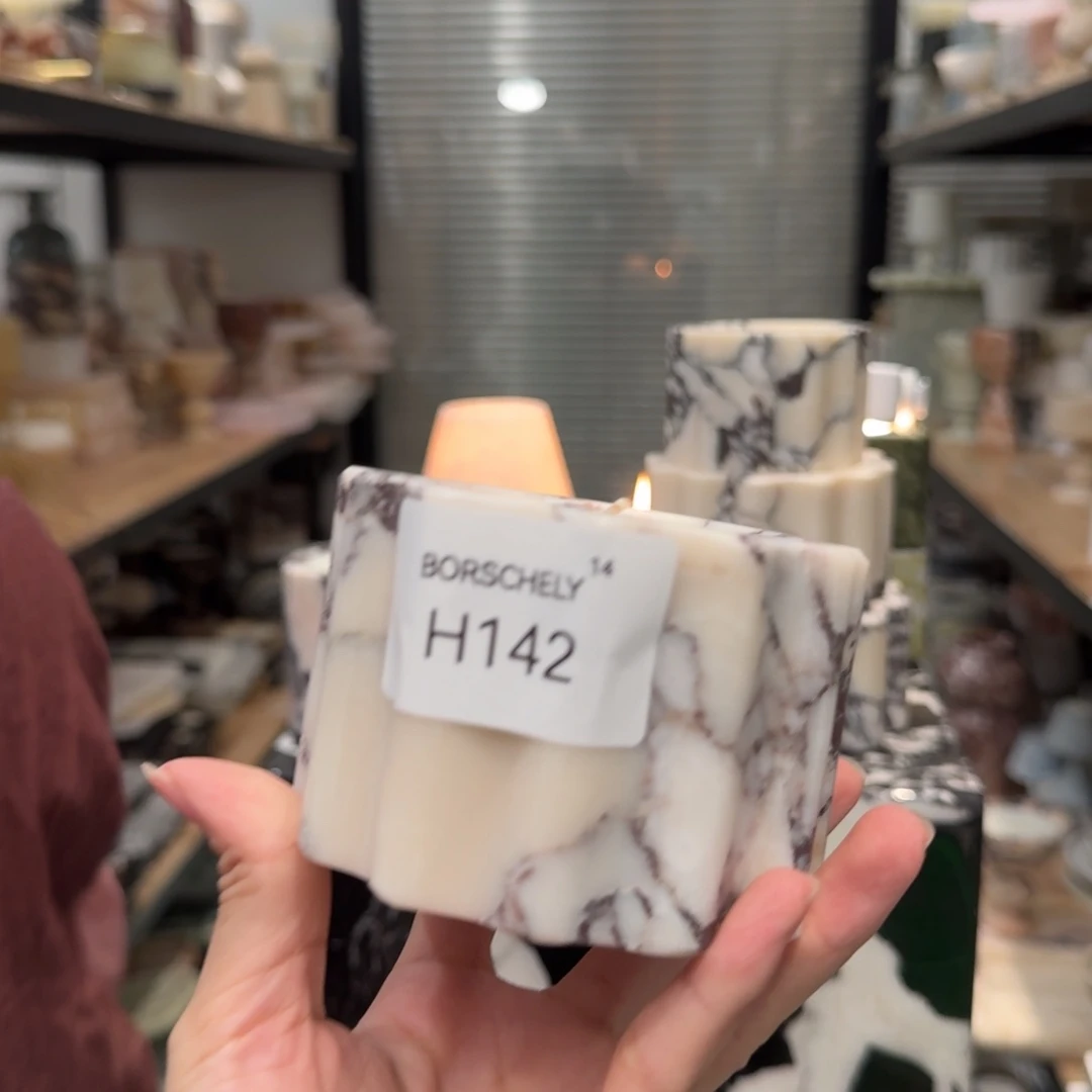 H142。   关机。