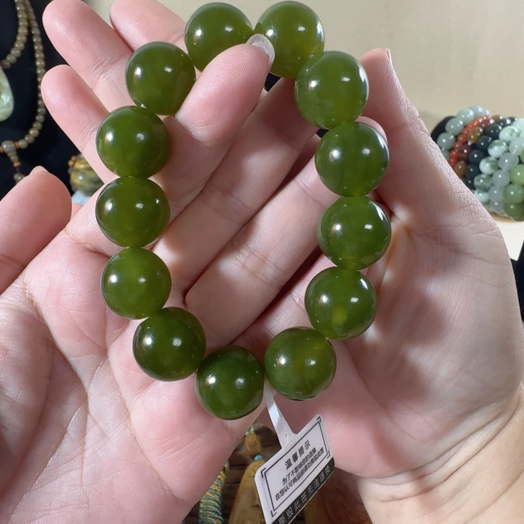 女***柒蛇纹石玉未镶嵌手串