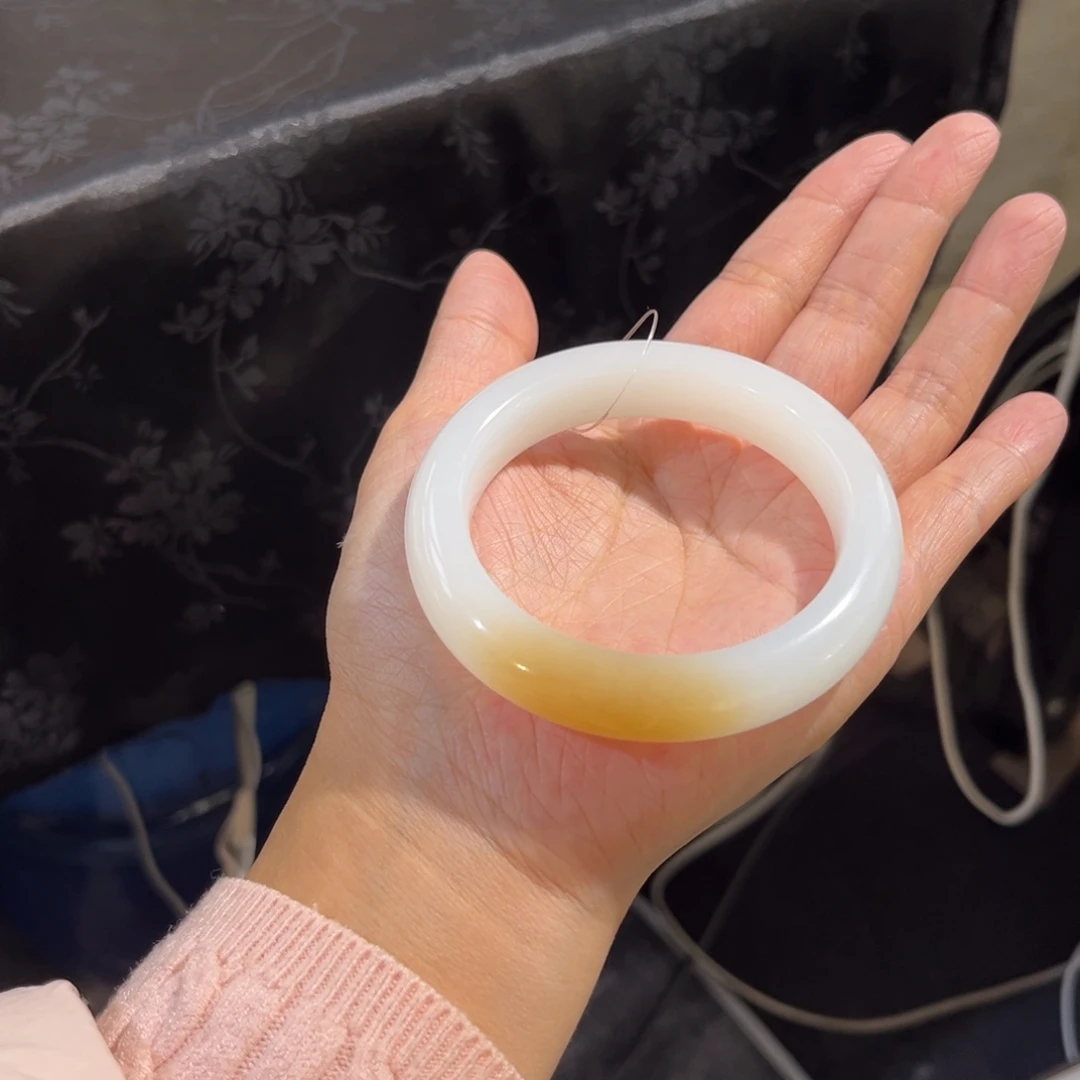 和田玉未镶嵌手镯  「糖白」一级白