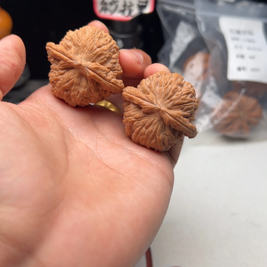 哇***塞文玩核桃吊坠哈哈哈哈哈哈哈哈哈