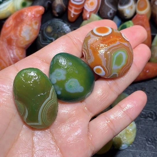 石英质玉珠宝半成品未镶嵌醉**歌