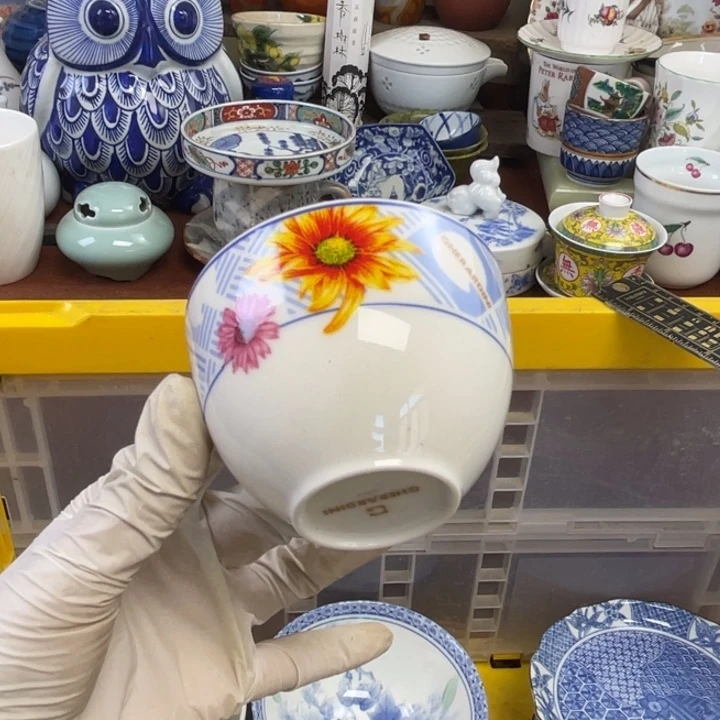 他家瓷器真美…开播了