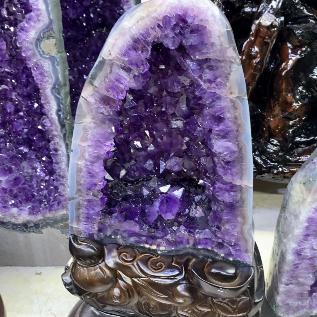 水晶摆件未镶嵌莹