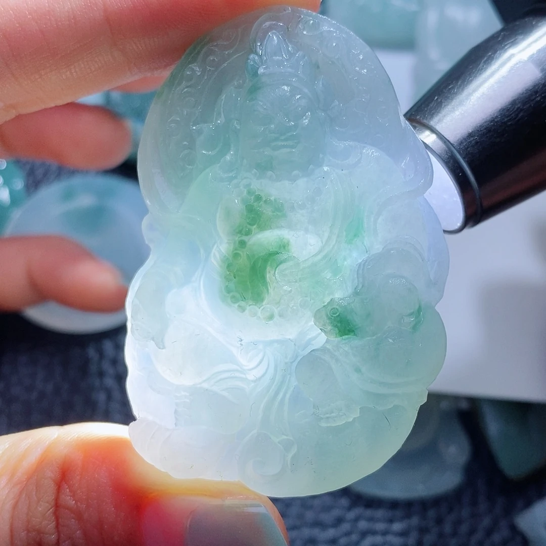 定制翡翠未镶嵌毛货付款后确认抛光