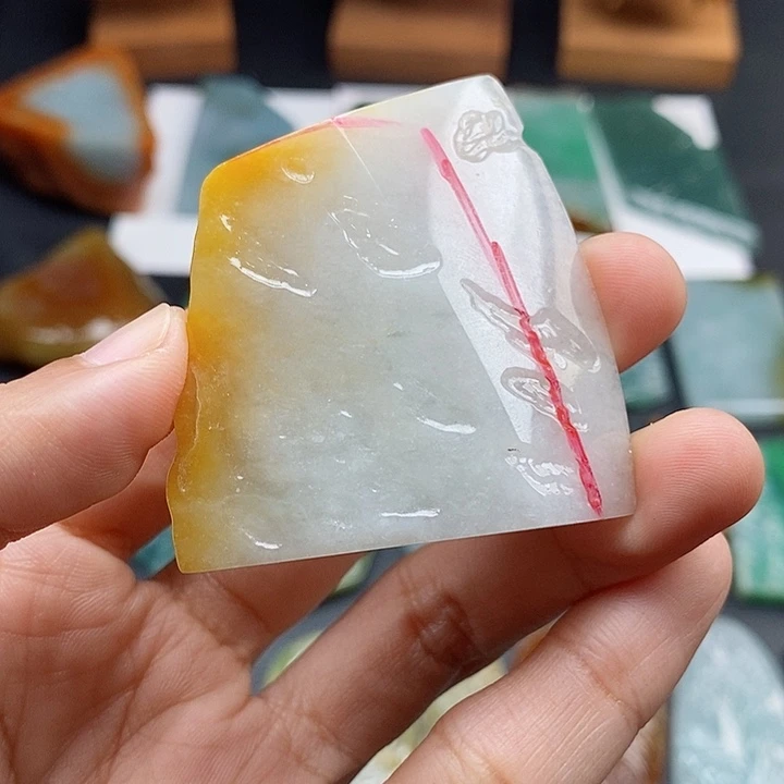 定制翡翠未镶嵌翡翠