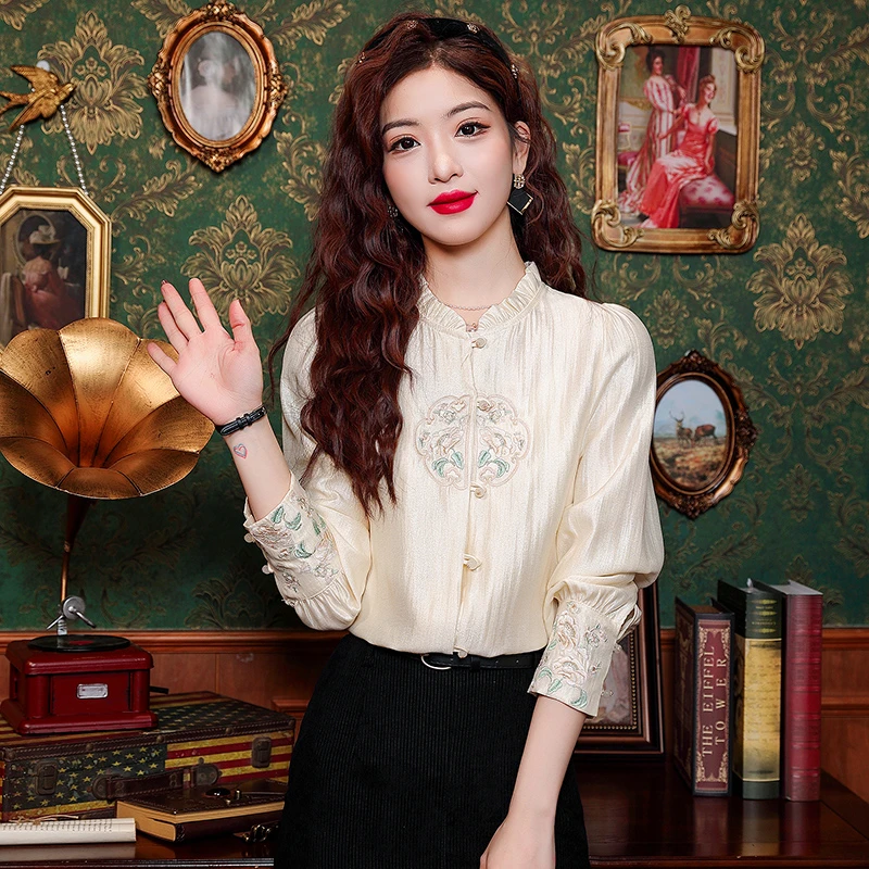 新中式刺绣上衣女装春秋2025新款国风小立领衬衫别致雪纺衬衣洋气