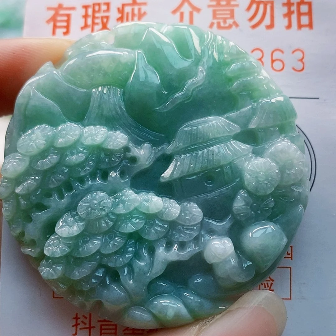 吊坠(不含链)未镶嵌翡翠