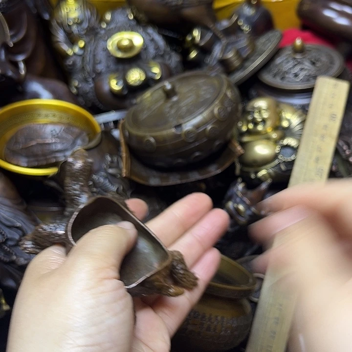 诚信经营精美铜器