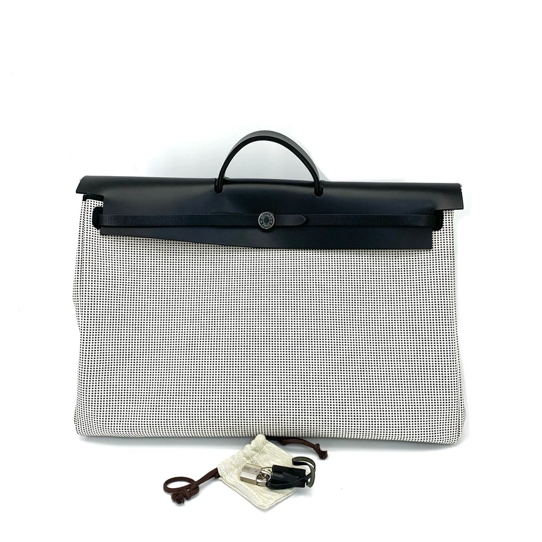 99新 Hermes/爱马仕 闲置熊猫色herbag50单肩手提包 尺寸50/34B刻