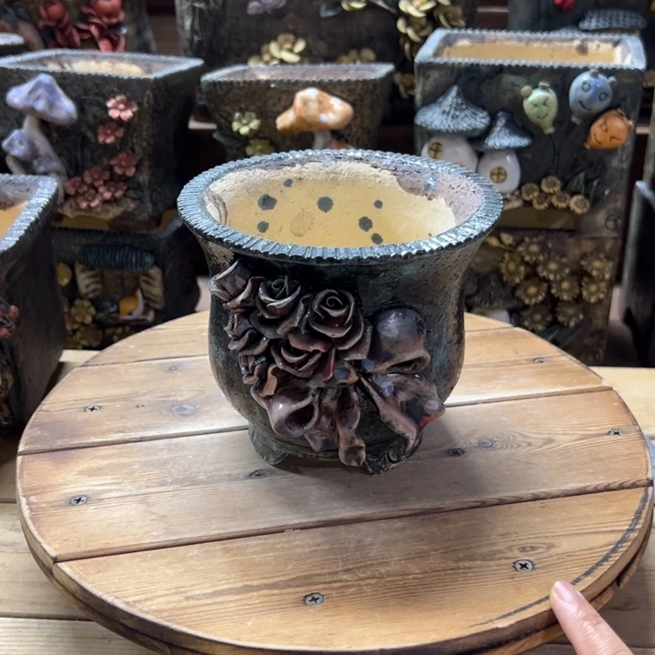 青藤多肉花盆百搭