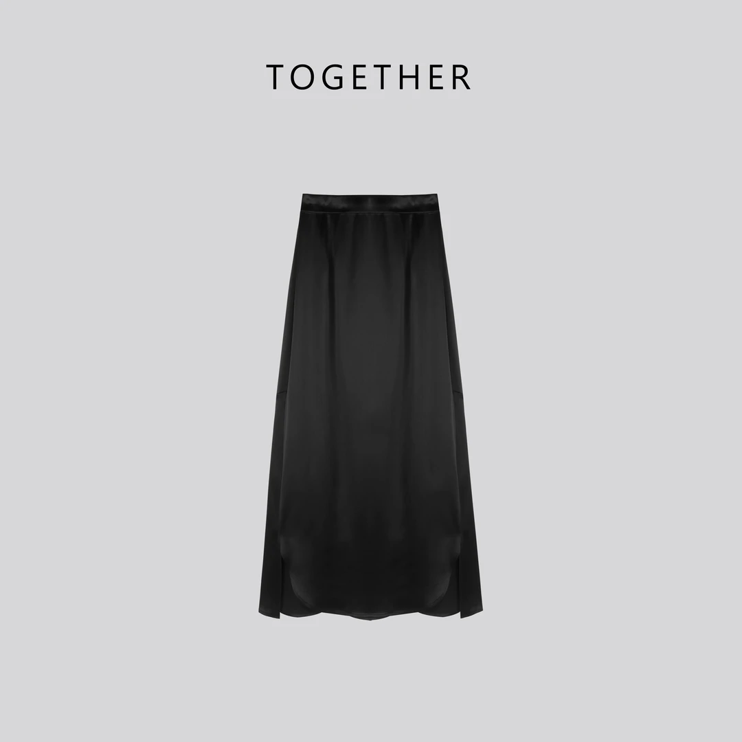 【月幕】松紧腰垂感长款黑色显瘦半身裙#W1309