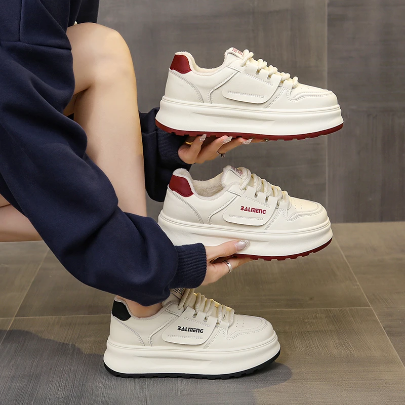 君君专属爆款加绒厚底小白鞋女鞋2024新款百搭休闲棉鞋板鞋单鞋女