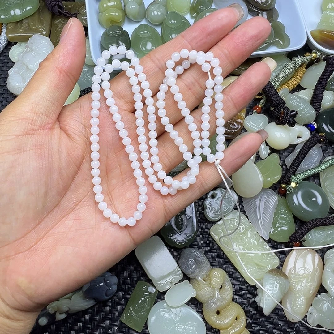 和田玉未镶嵌颈饰卡4多圈