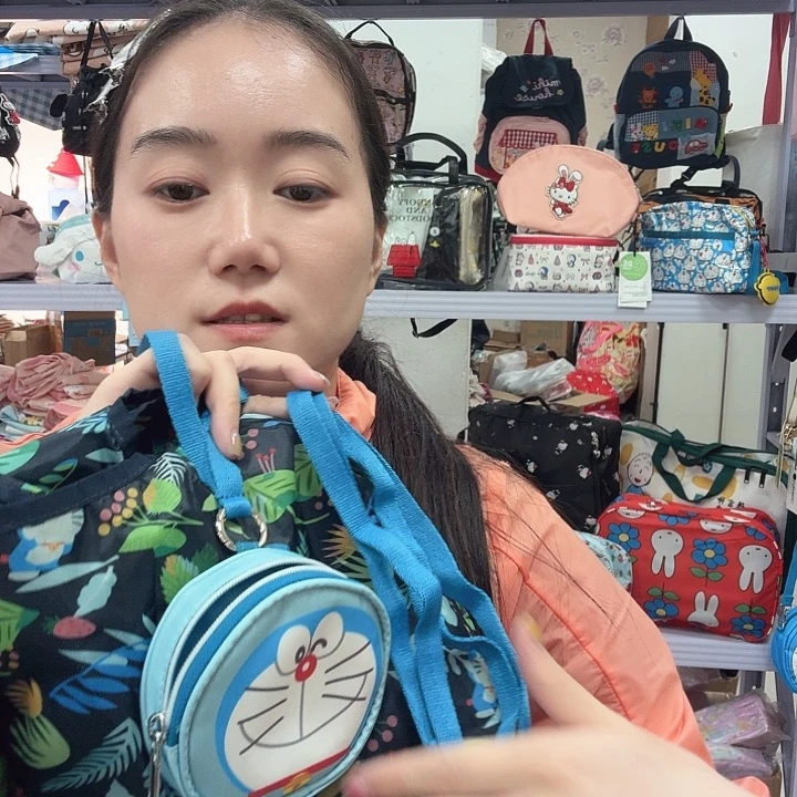 PU箱包收纳箱化妆包等