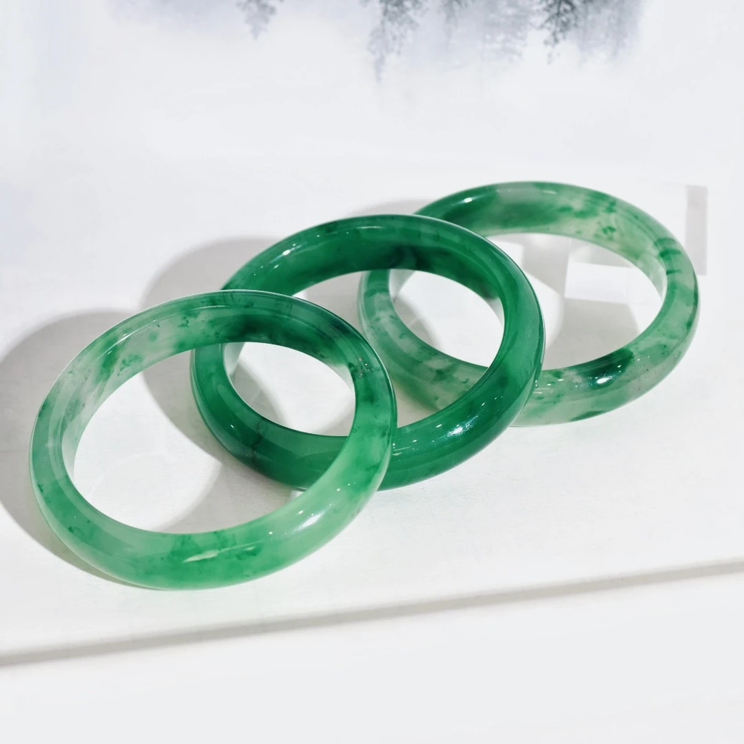 天然非洲翠独龙玉手镯｜多样性发货 发其一|