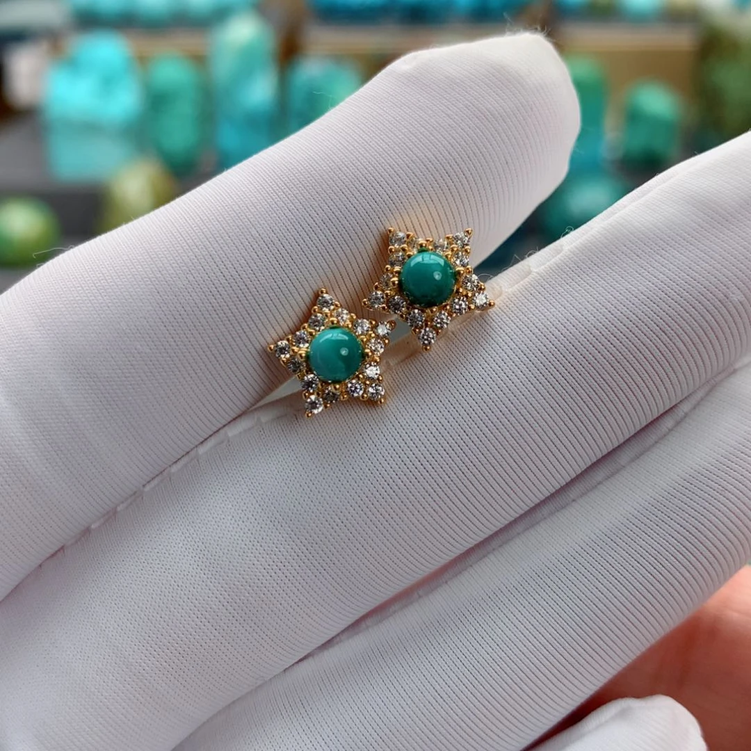 未镶嵌绿松石颈饰