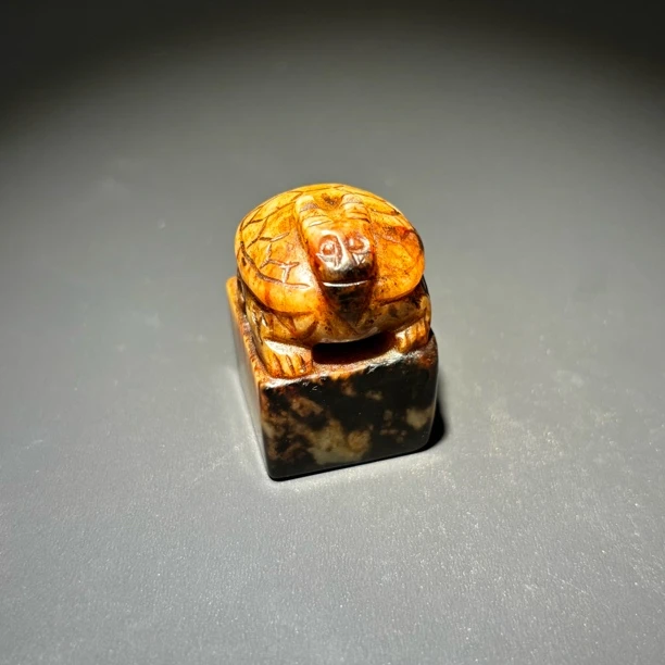 珍藏清代和田玉龟钮印章•96323