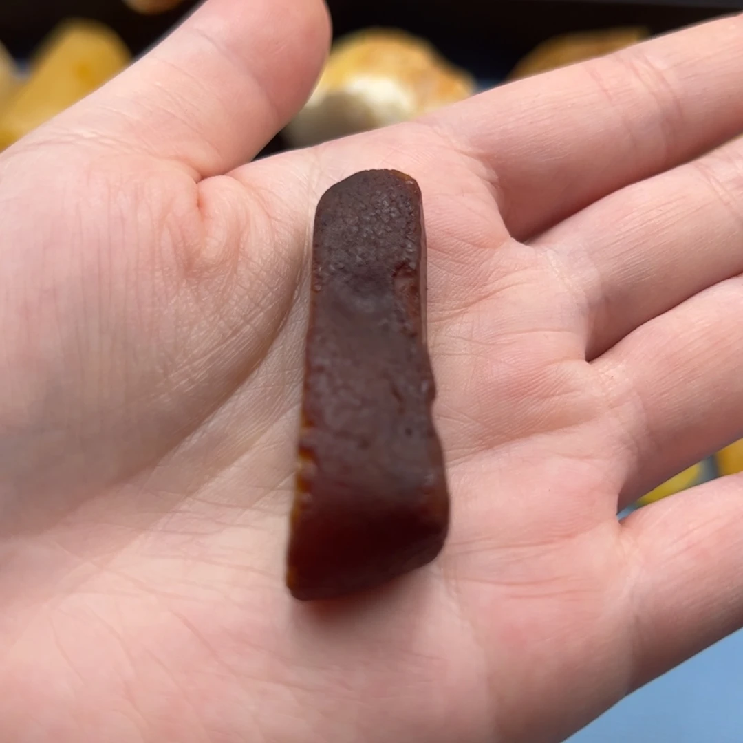 定制琥珀未镶嵌蜜蜡定制