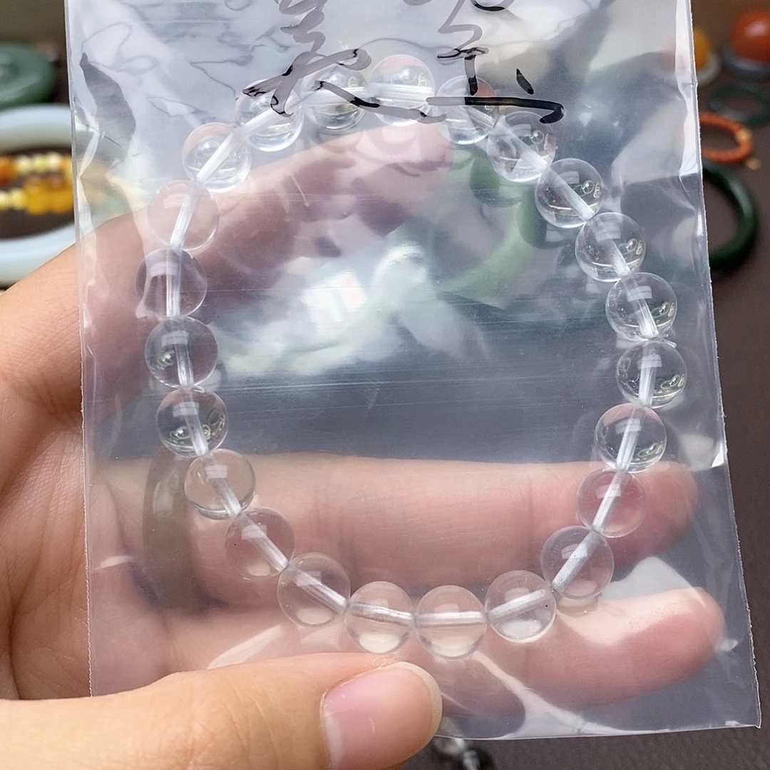 和田玉手镯未镶嵌美**