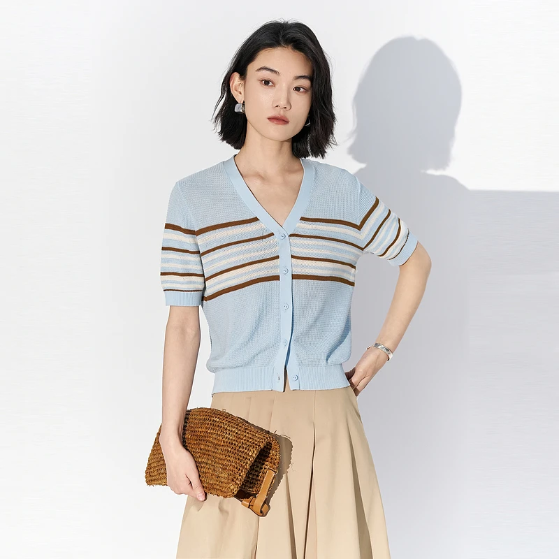 2025夏季新款毛针织衫XL211534A820