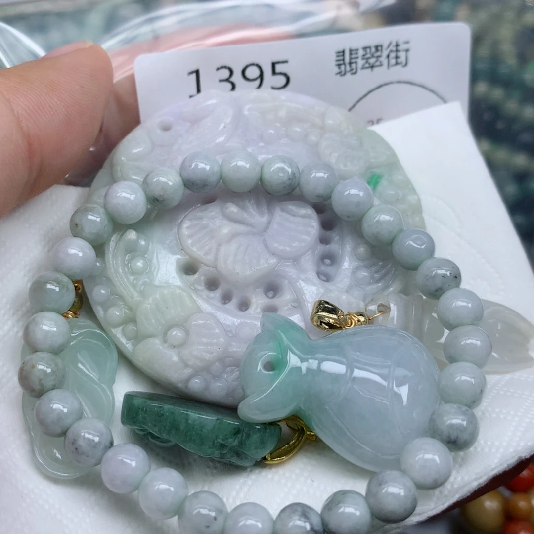 颈饰未镶嵌翡翠翡翠