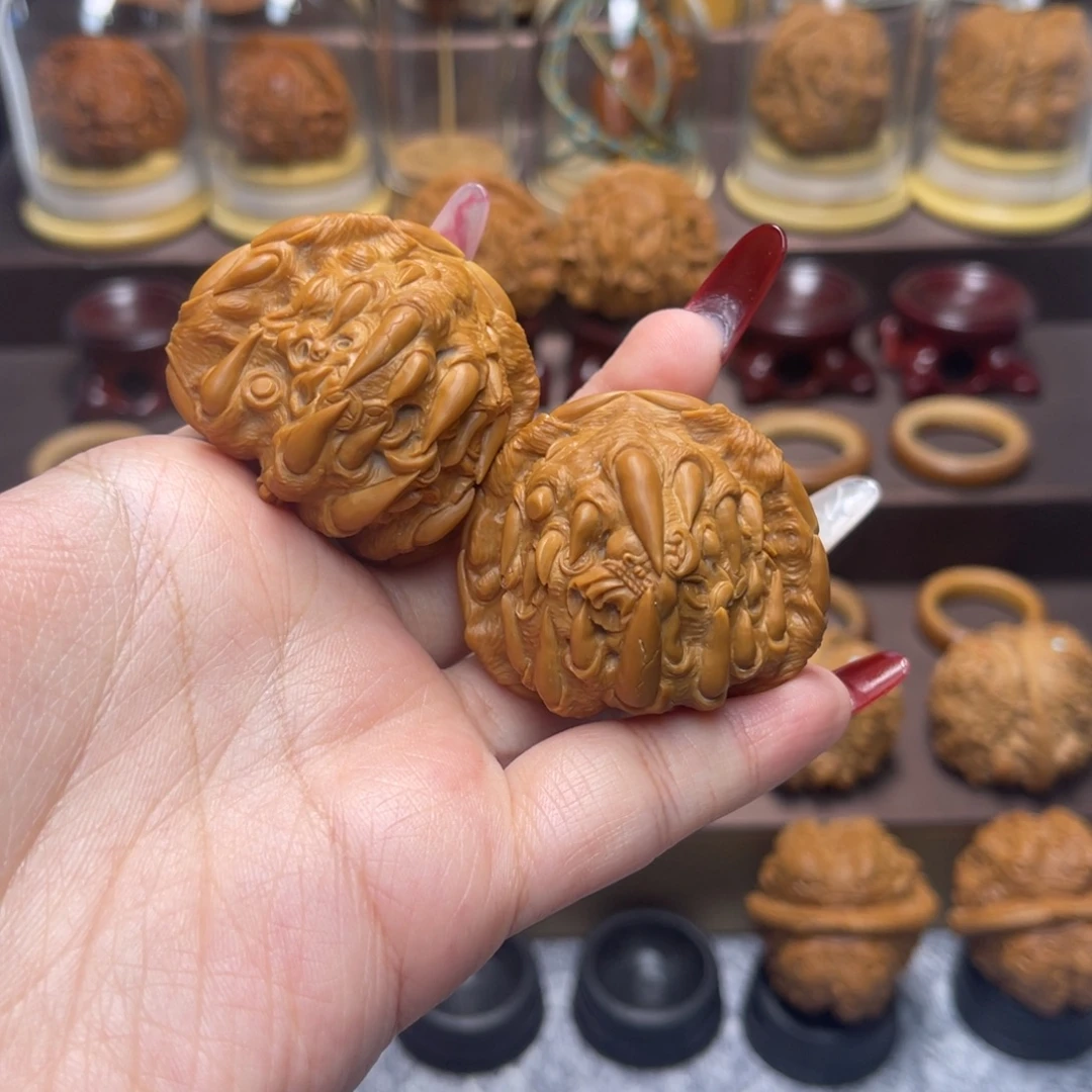 A***哥白狮子吞噬尸驼岭42➕精工