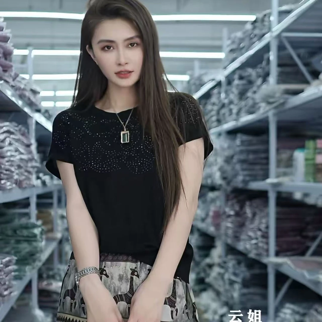 【例畔精选】2025夏季时尚气质休闲圆领亮片时尚花朵针织衫A680#