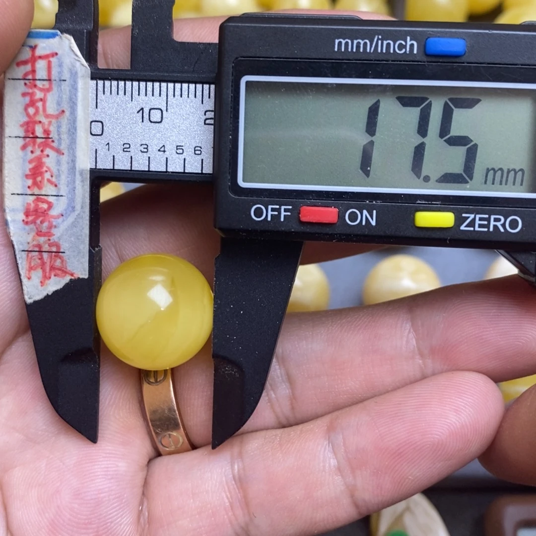 裸石蜜蜡未镶嵌17.5圆珠