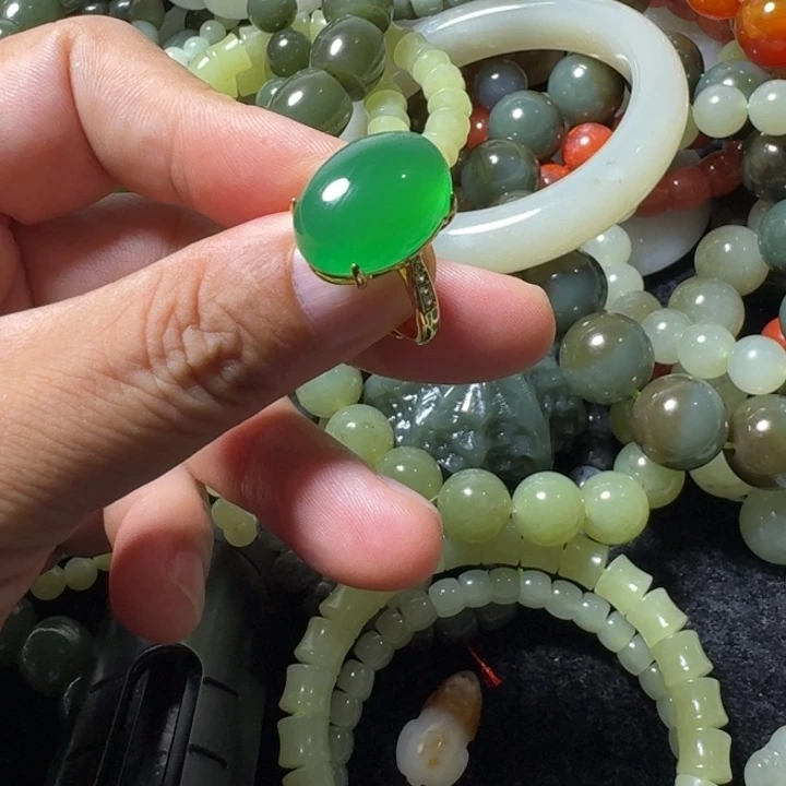 未镶嵌手链和田玉