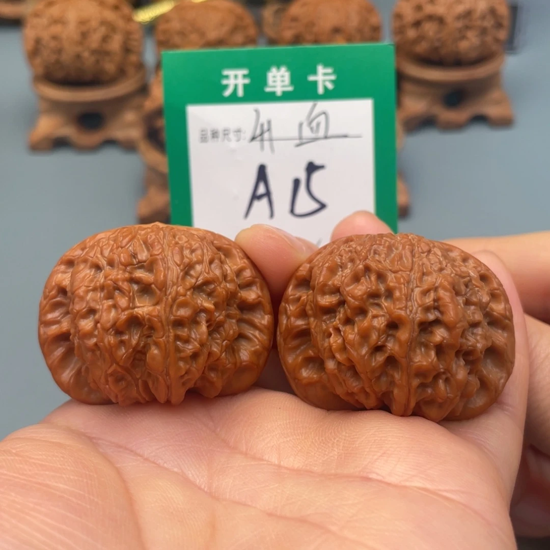 把件桃核文玩核桃