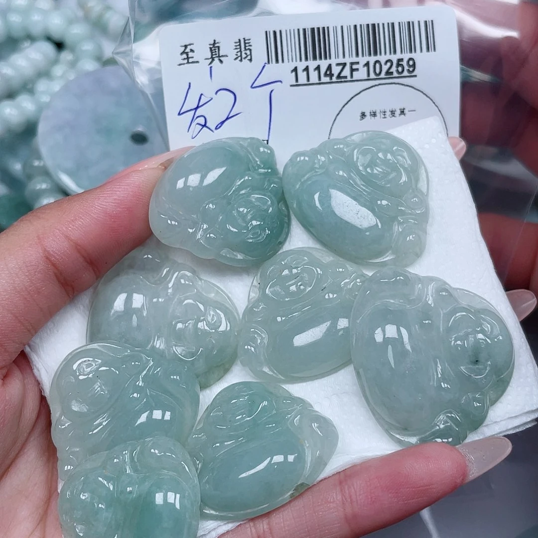 翡翠未镶嵌吊坠(不含链)多样性其一