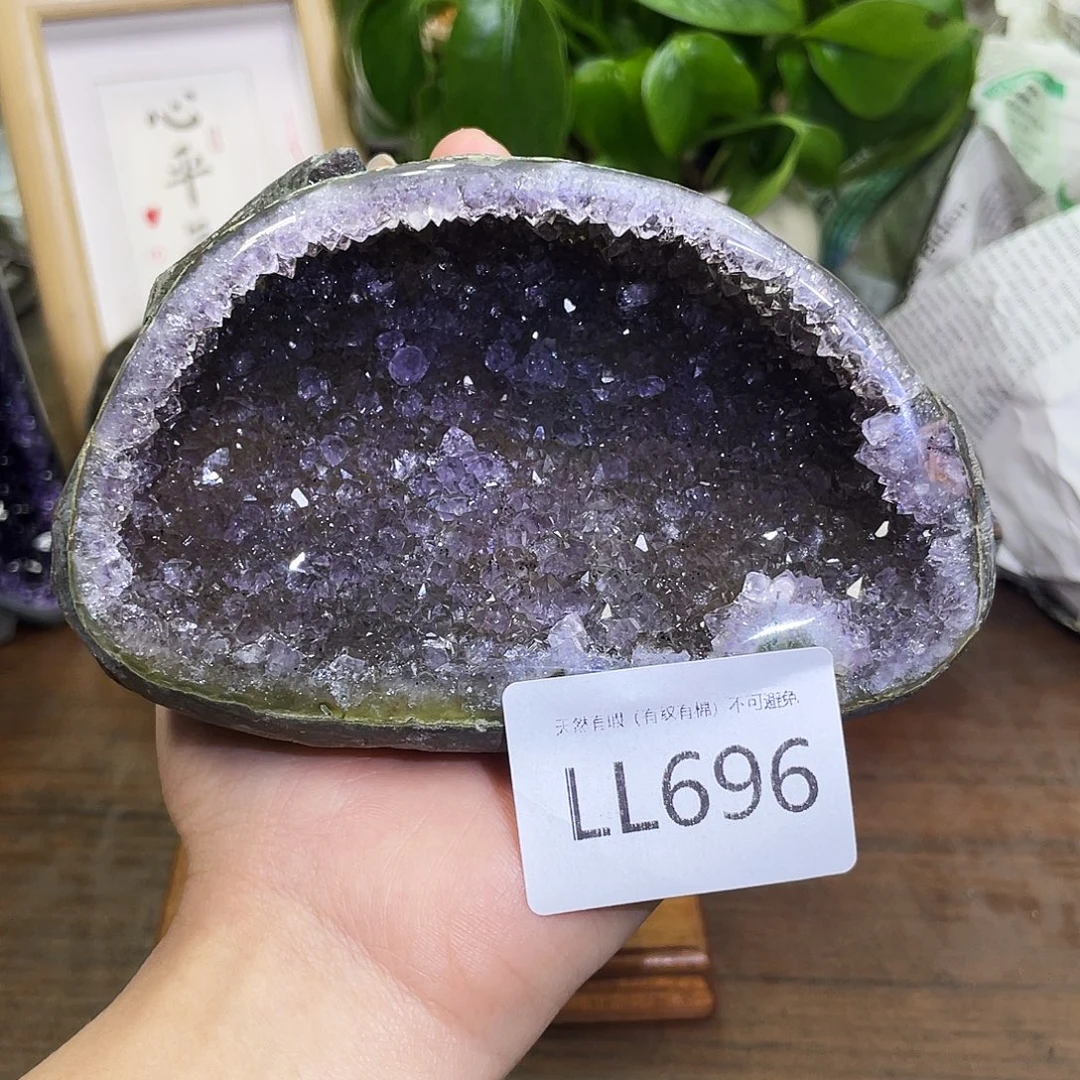 水晶未镶嵌大型摆件（非配饰）