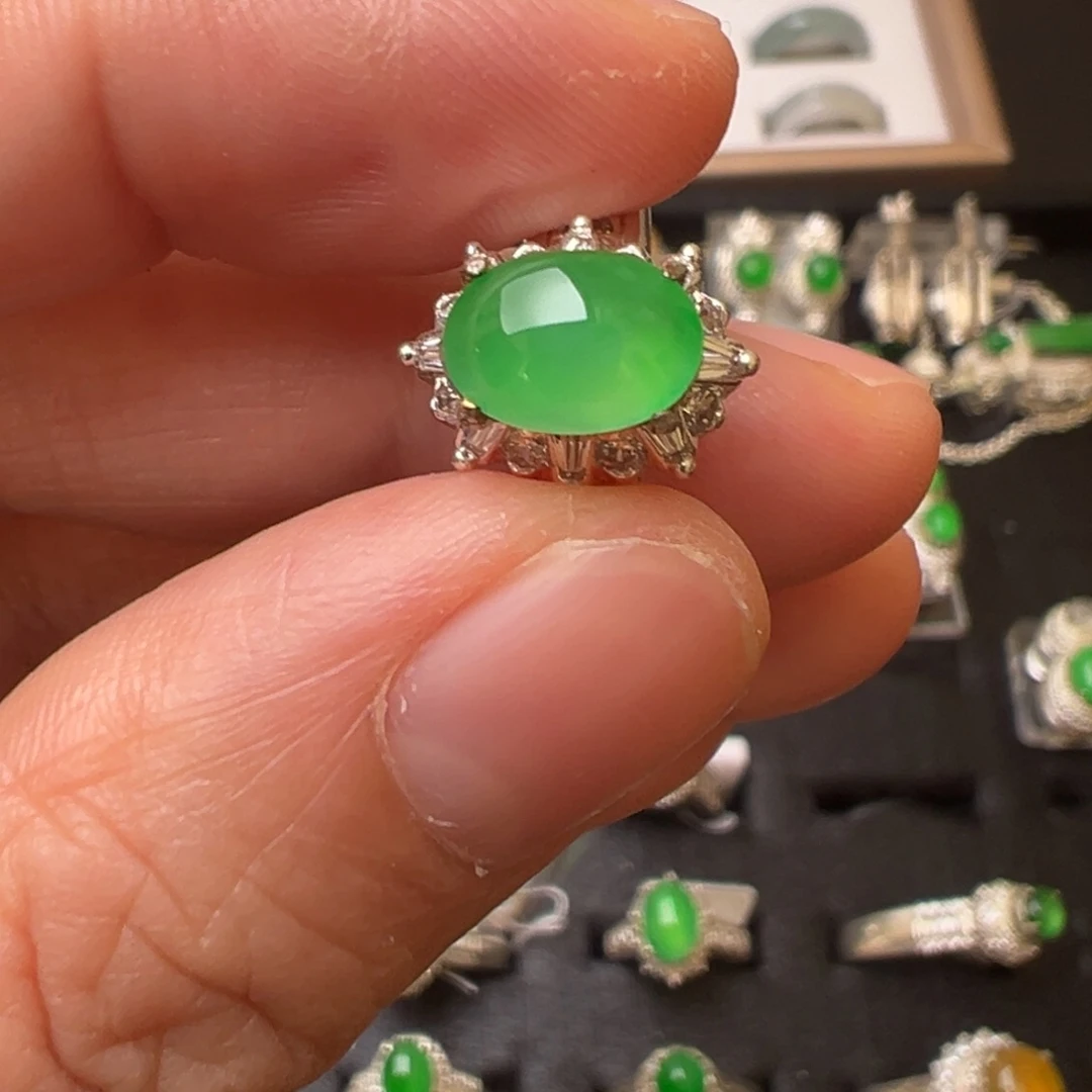 定制翡翠未镶嵌翡翠