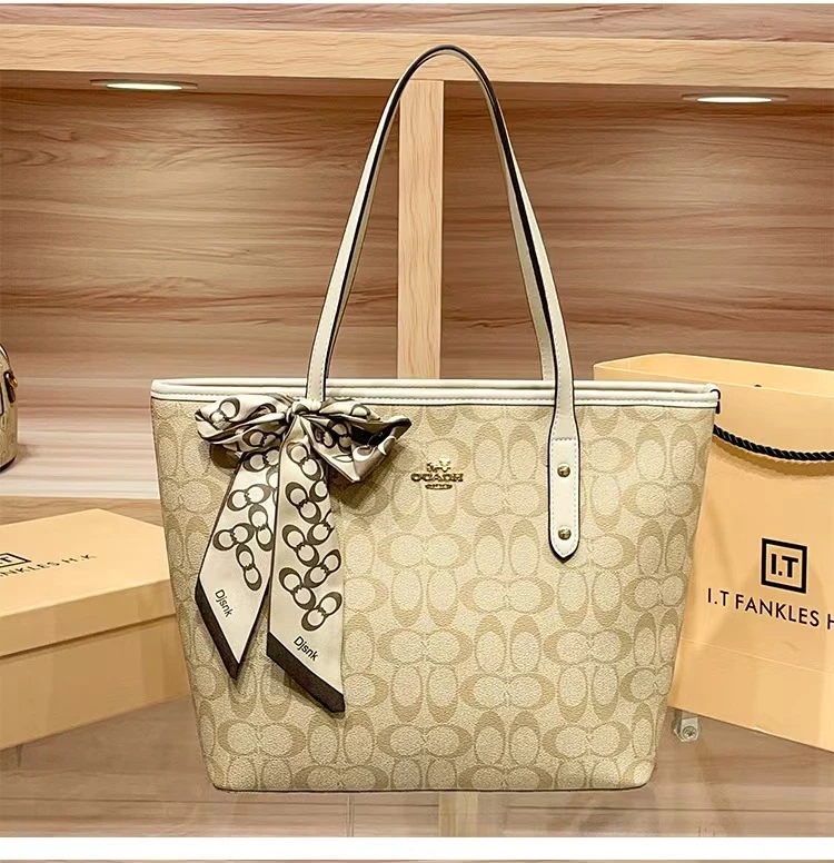 香港专柜新款大容量复古通勤质感休闲包春夏百搭单肩腋下包托特包