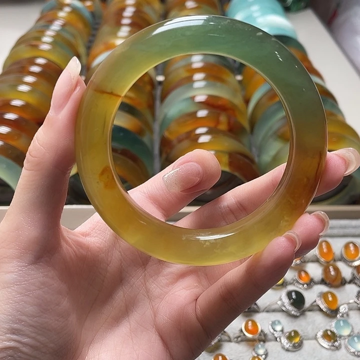 未镶嵌蛇纹石玉手镯59