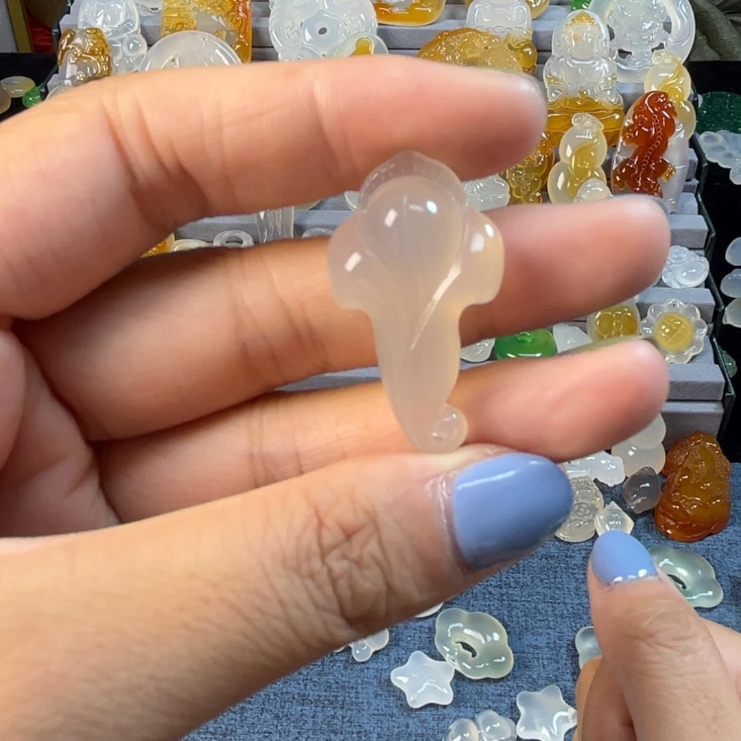 玛瑙/玉髓未镶嵌颈饰