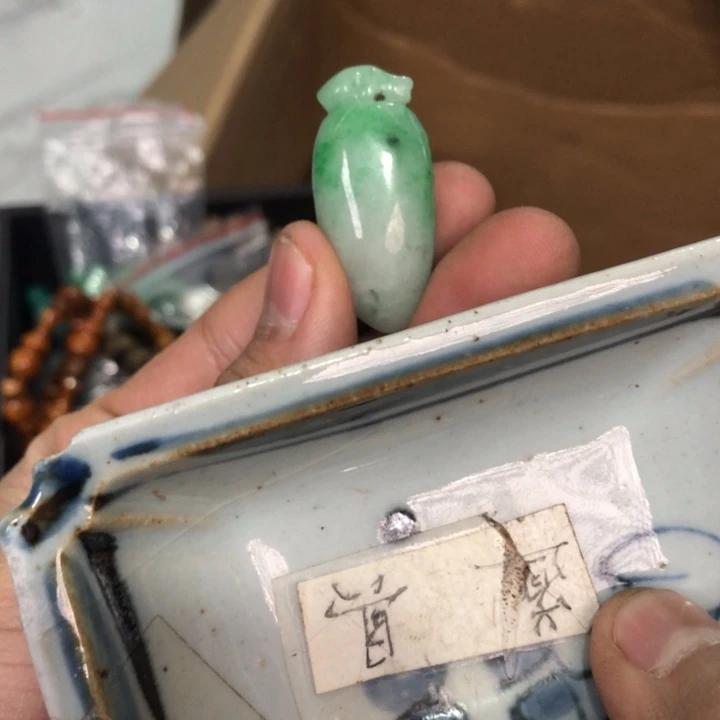 陶瓷孤品单件车里拍