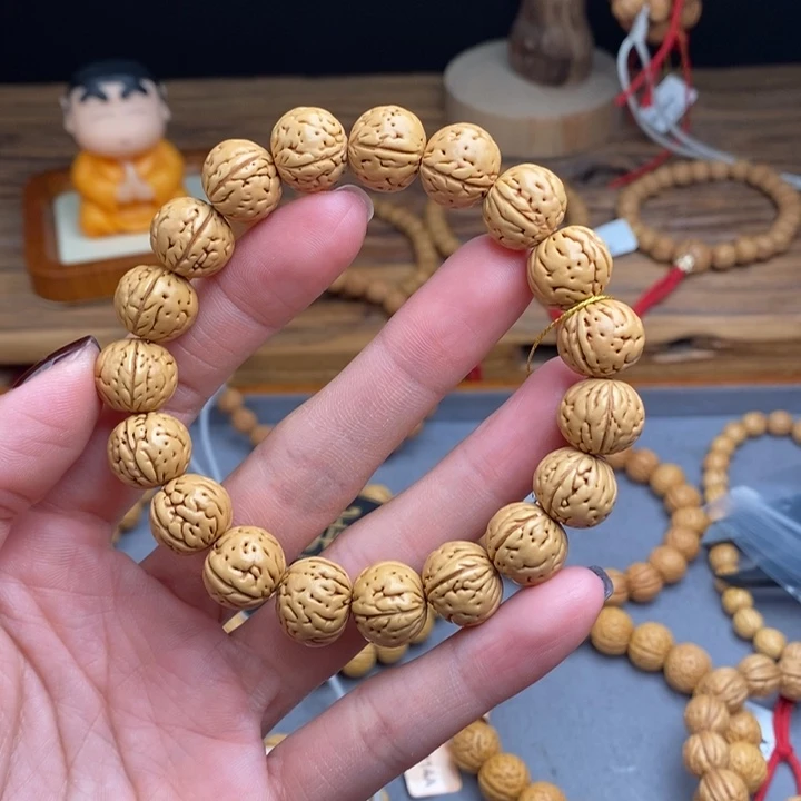 桃核手串锦颂14.5抛光（尺寸误差0.5之间）