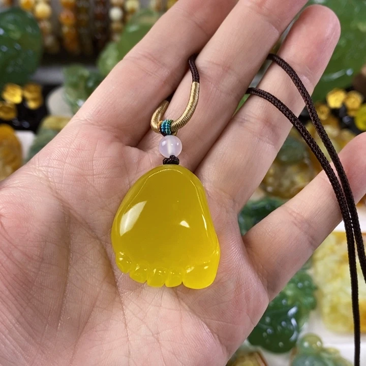 未镶嵌岫玉挂件吊坠