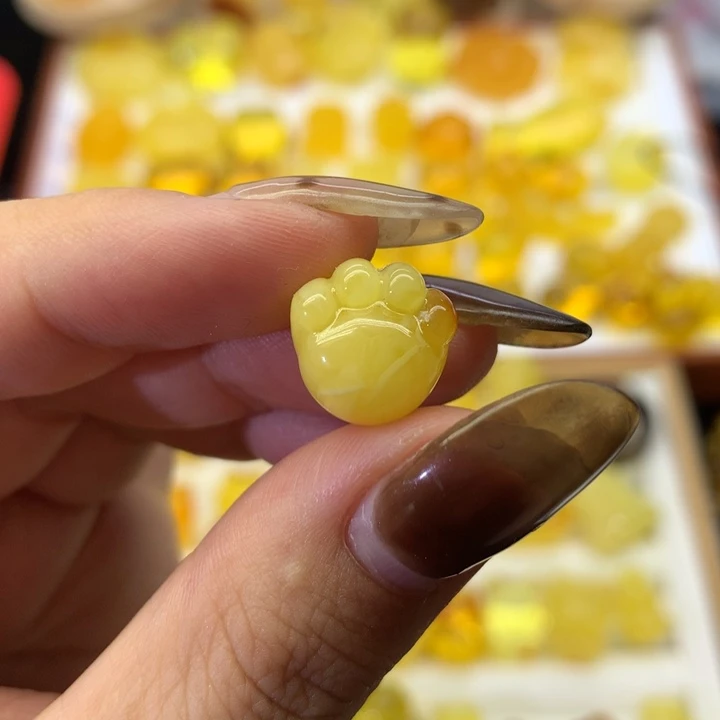 裸石蜜蜡未镶嵌爪子