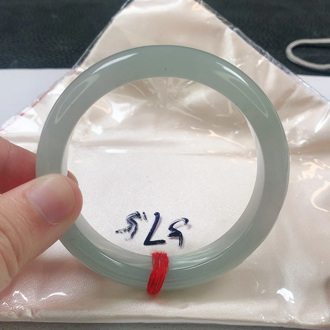 未镶嵌手镯翡翠380