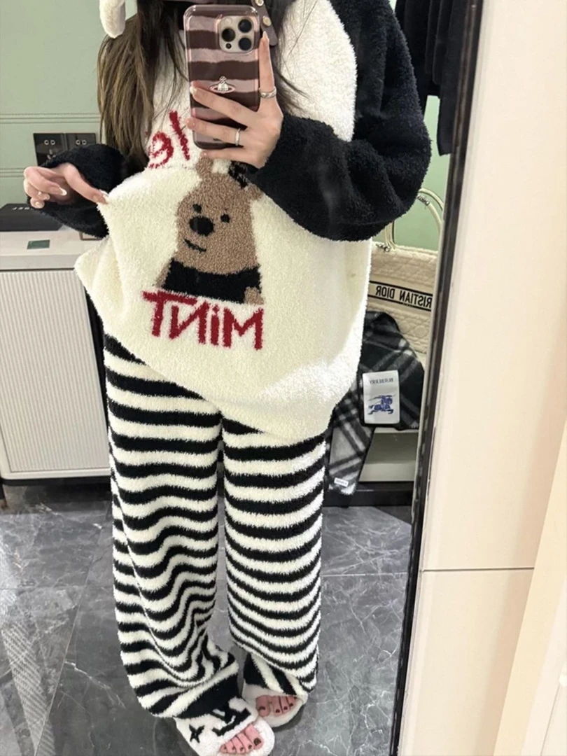 新款可爱小熊女生睡衣秋冬季加绒加厚半边绒保暖家居服套装可外穿