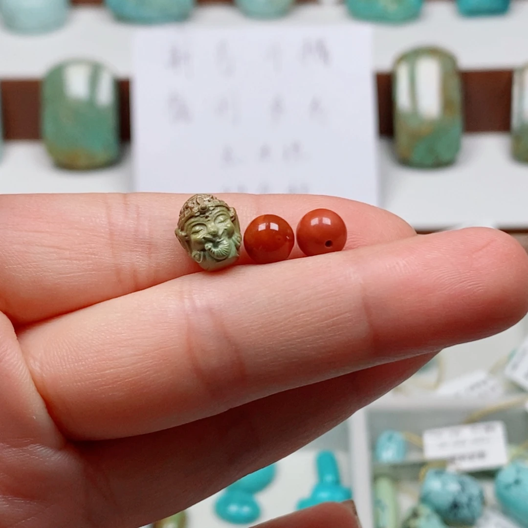 瑾***柠南红玛瑙未镶嵌珠宝奇石