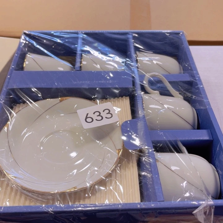 茶盏W****8瓷器制作工艺精湛