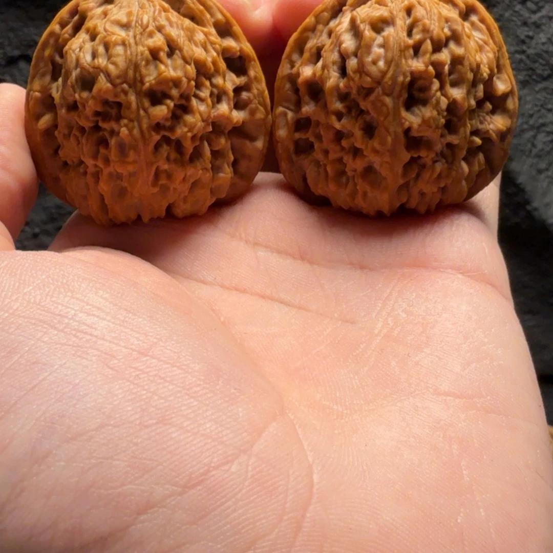 哈***哈吊坠文玩核桃42中桩