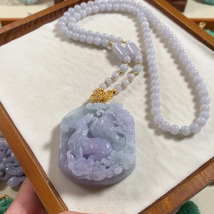 翡翠未镶嵌颈饰翡翠吊坠