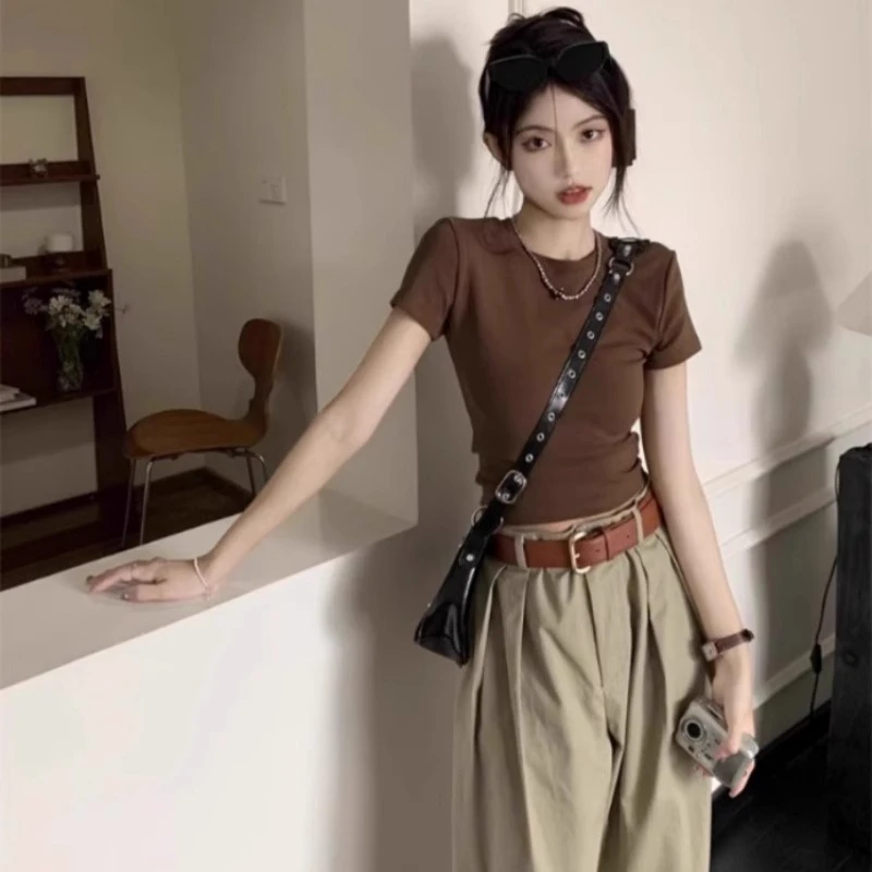 夏季咖色短袖t恤短款法式甜辣绝美酷飒拽姐小上衣女2025新款爆款