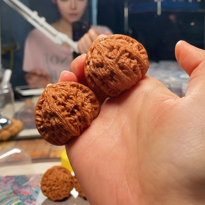 文玩核桃把件白狮子44