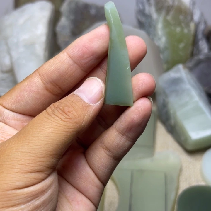 和田玉（糖玉）未镶嵌珠宝半成品